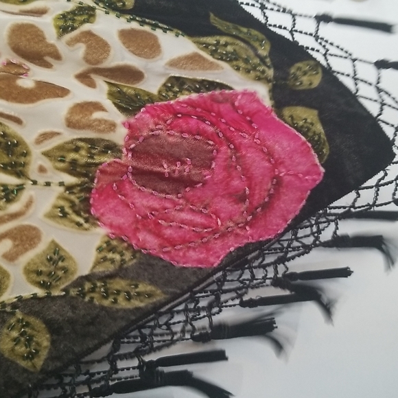 Vintage Velvet Beaded Fringe Top Leopard W Roses No Labels Size Small - Picture 3 of 5